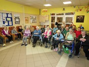 Vystoupení dětí v Domově důchodců Luštěnice